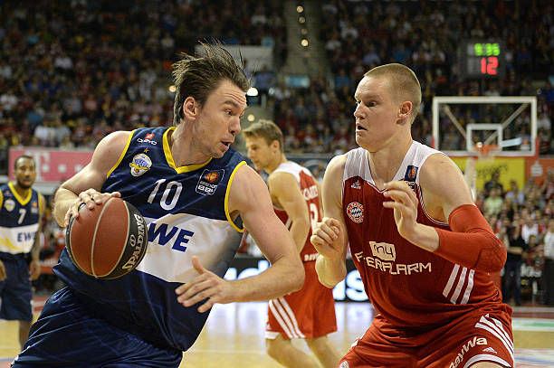 季的揭幕战 季的揭幕战